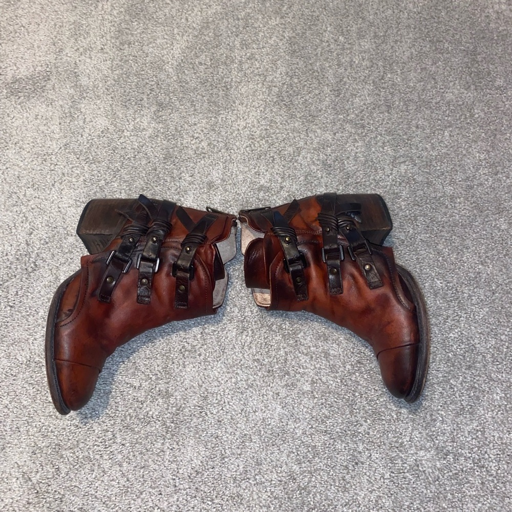 Freebird FB-Circe Ankle Boots - Picture 6 of 16